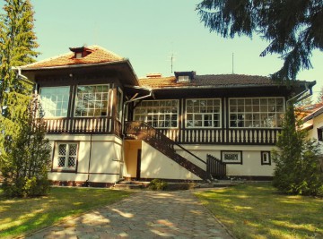 Vila de la Predeal a lui Ceaușescu, scoasă la licitaţie